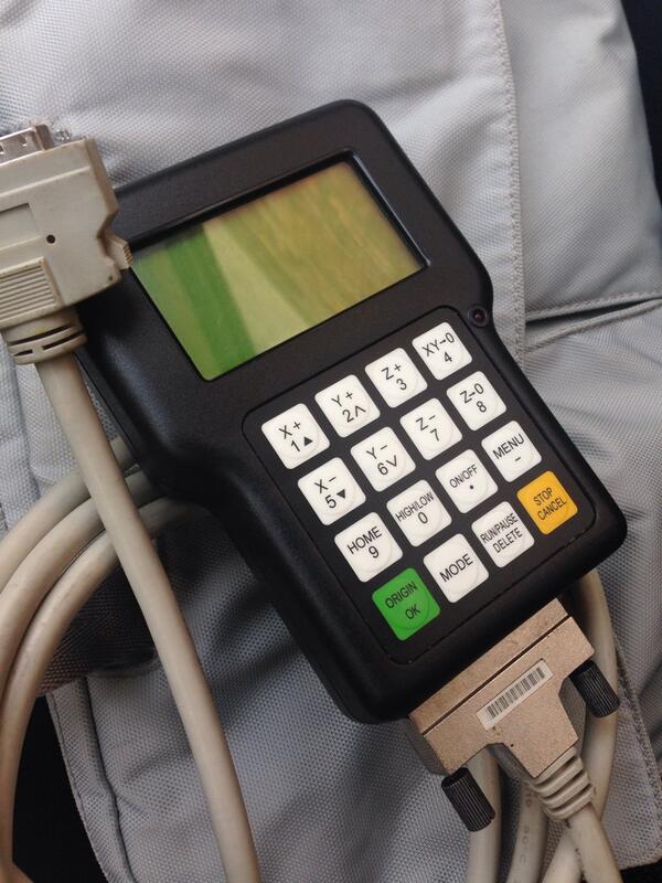 Makers_GDL's tweet image. Para nuestra CNC, ya sólo falta el software y a crear! cc @ruycer