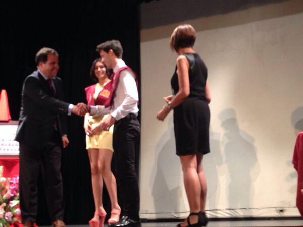 El rumbo que toman hoy les marcará su devenir y el de nuestro pueblo. Felicidades. #Graduacion2014 <a href="/iesdre/">IES DRE</a>