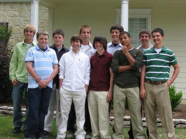 BTye27's tweet photo. “@JHSClassOf14: 2:30. Boom. It's over. Quote this with your favorite pics from the past years at Jenks.” 8th grade http://t.co/sxZnczz2K9
