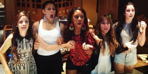 bensongoals's tweet image. O FANDOM NO MOMENTO #problemvideotoday #WatchProblemVideoOnVEVO