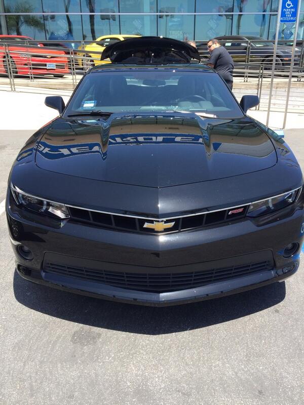 FaZeApex's tweet image. NEW CAR