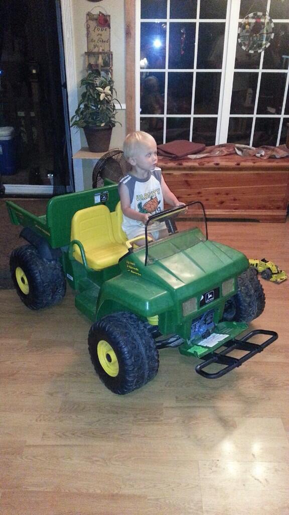 janicesue65's tweet photo. His new jeep http://t.co/DHoRIPU1hC