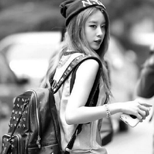 korefansayfasi_'s tweet image. #kartist #koreanlovers #koreastar #korelim #koreanmusic #koreanidol #kdrama #drama #koreadrama #dreamhigh2 #rian