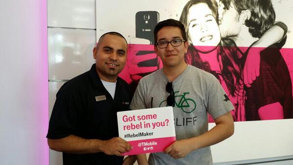 Juan_Yol's tweet photo. Release the rebel in you!!! @icampos1989 @myamtel @TMobileHelp @dallas_dm @JohnLegere @jeffbookout ... #RebelMaker http://t.co/yEdiHEOIB6