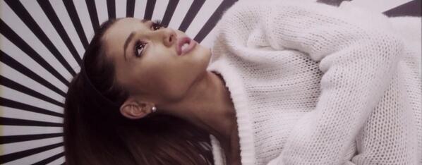 EmCrispin's tweet image. Hey beautiful #ProblemVideoOnVevo