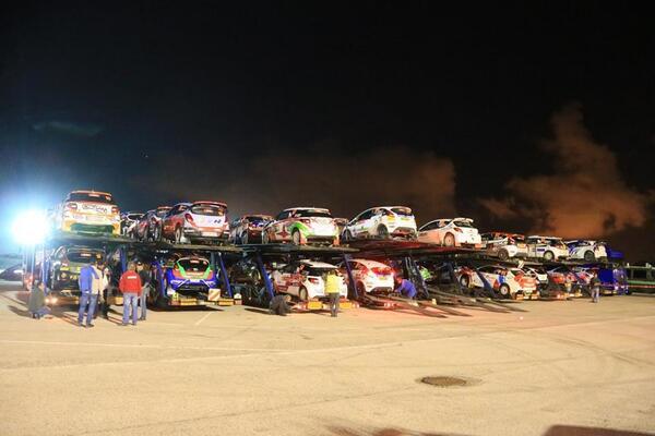 DakarSpain's tweet photo. buenas noches http://t.co/PIrtAADL7y