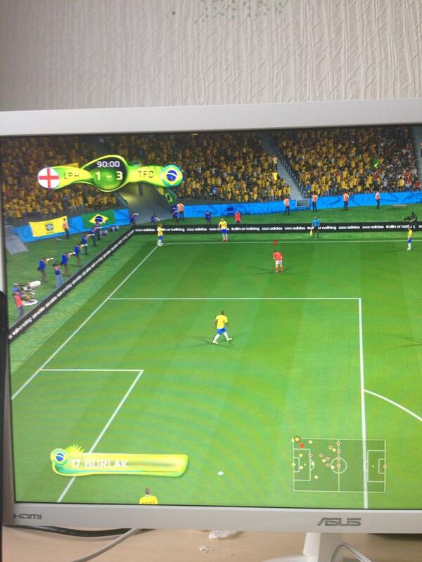 xClaaaas's tweet image. Amazing game you guys made! #FUTWC #BUG @EASPORTSFIFA