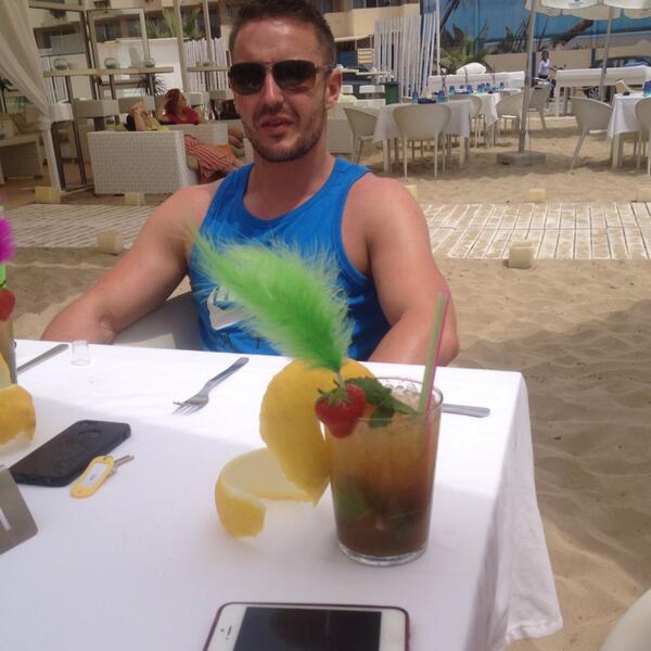 ianbillingham's tweet photo. @Luke_Tilt here's another pic from Ibiza just for you ;) http://t.co/M7yYm6E4uS