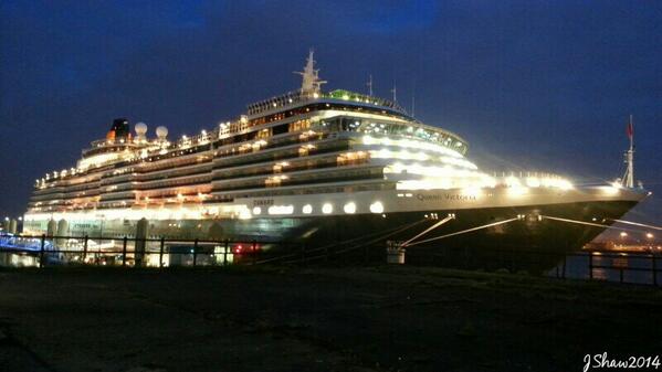 JohnS_71's tweet image. She is a beauty!! @cunardline #QueenVictoria @CruiseLpool