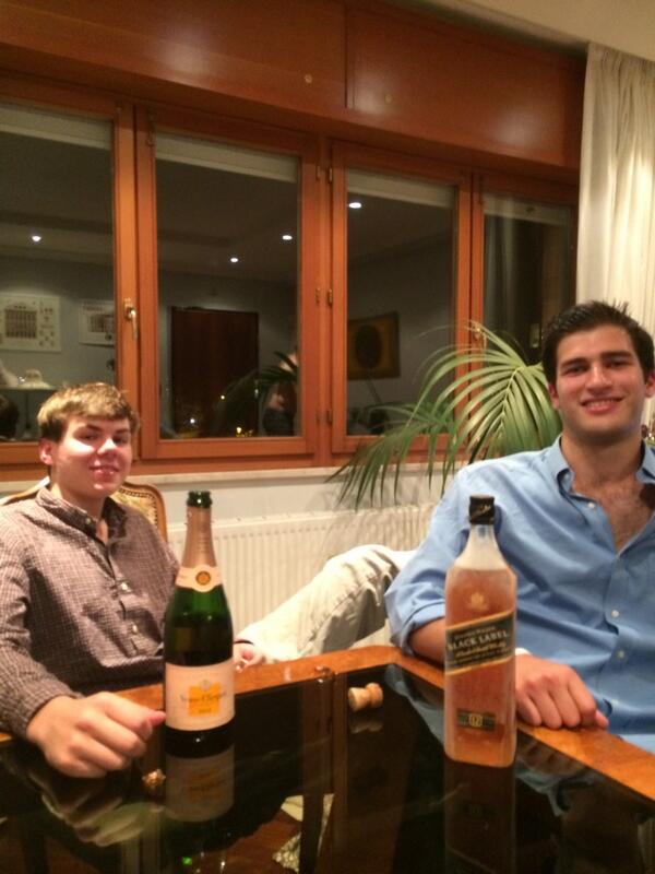ajfusco's tweet photo. Bossin in Rome with @J_Bones94 http://t.co/EQwnVOpJn4