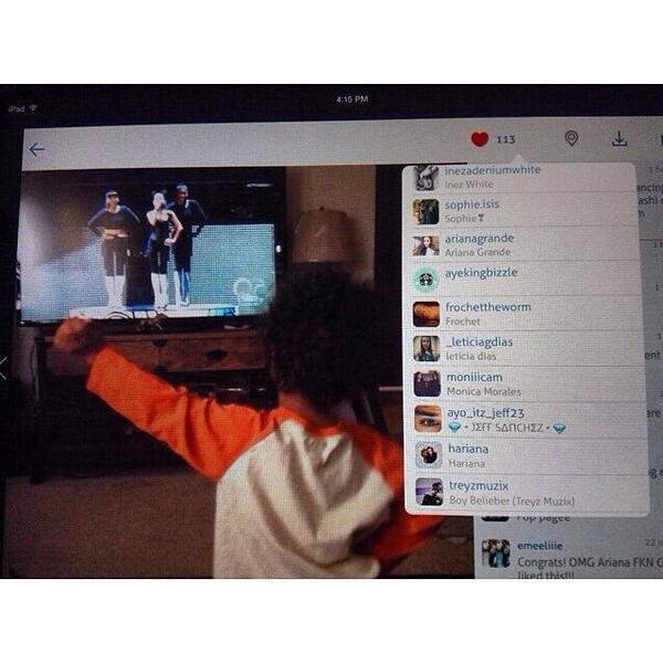JBMusicMondays7's tweet photo. @ArianaGrande #ProblemVideoToday @IGGYAZALEA #myedit #video Please follow me @ARIANAGRANDE http://t.co/nmJRDNTv0W http://t.co/HotjxV1bF2