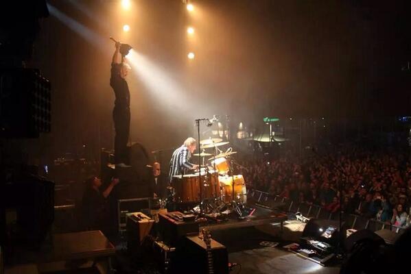 bennyfokscom's tweet photo. @Triggerfingerrr  Nice pose @Dauwpop http://t.co/HJn0ms3N99