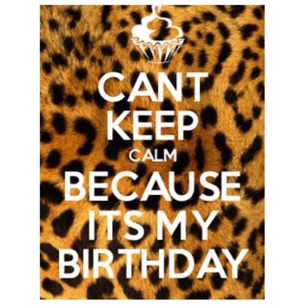 BeatsByDudux's tweet photo. “@Fxckmeatball: 🎊🎉🎁🎈💃 http://t.co/HnJzBA0Jkl”gefeliciteerd