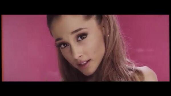 signedbutera's tweet image. QUEEN 👩💭📻 #ProblemMusicVideo #WatchProblemOnVEVO