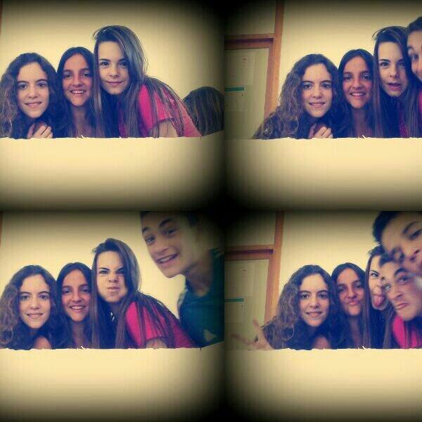 Mariia1107's tweet photo. Con estoos en clase de Tecnologia(:
@RocioTorcuato @Ale77nea7 @joaquin8813 http://t.co/xJVZUtsuWK