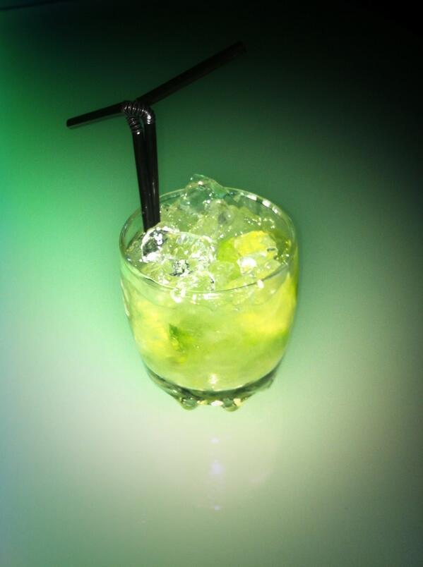 PubPuzzle's tweet photo. Aprovecha la promoción de 2x6€ en mojitos en @PubPuzzle!! Y refresca tus noches con nosotros!! Os esperamos!! http://t.co/BoTg8vAXPs