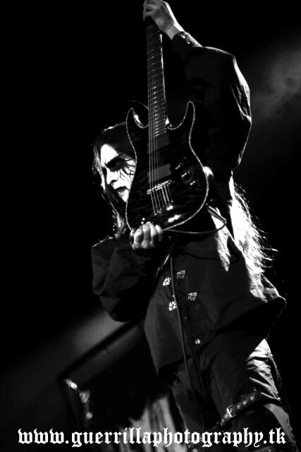 CarachAngrenMex's tweet photo. LIVE! #SEREGOR #CARACH @carachangren http://t.co/VIml83MHgH