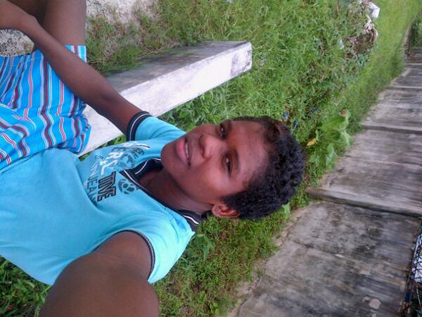 benjamindilon's tweet image. Any girl out there wanna be my friend?