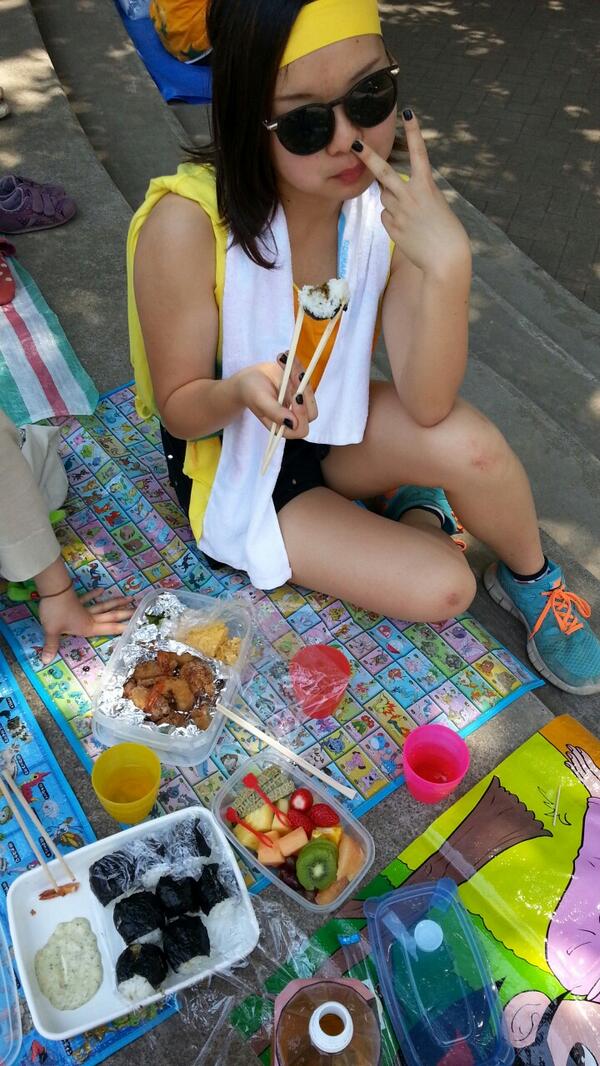 西原理恵子 Na Twitteru 娘運動会 暑い暑い暑い ばっくれて帰りたい Http T Co Xqctplsted