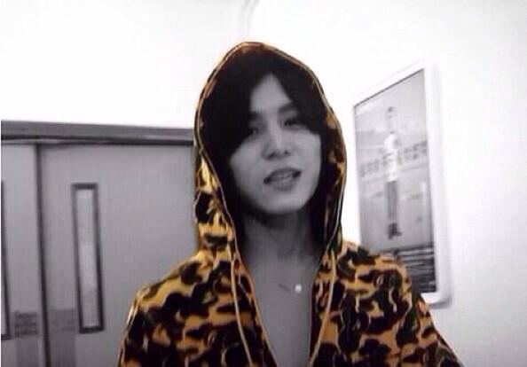 xxx__moon__xxx's tweet photo. .

     『   何処行くの逃がさねえよ   』

             『   御前は俺の物   』

R

↓

F

#nrさんbotさんの友達増やしたい 

. http://t.co/fdu9kJc1T9