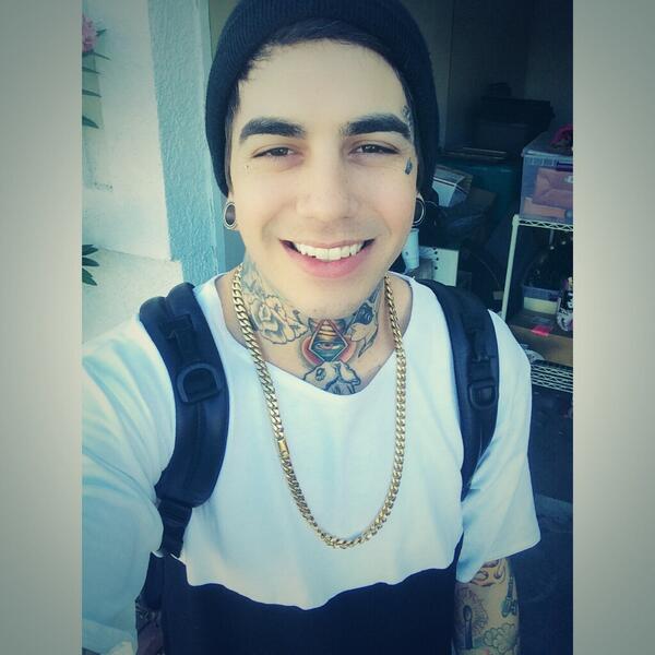 OMFITSOSCAR's tweet photo. Keep it 💯 http://t.co/1bkrIix4py
