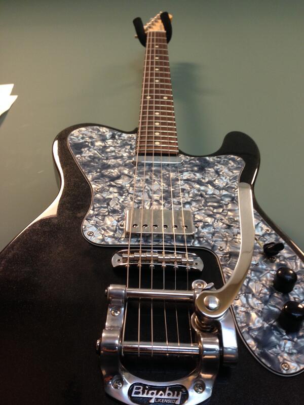 Eastside_CC's tweet photo. Men of Eastside, want to rock some guitar on our stage? Join us for #eccM3 on 6/14-15 #guitarmageddon Email : Kthed… http://t.co/fjgkez1H8t