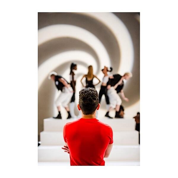 SourceArianaGFR's tweet image. "@isaacboots: Onset of the #problemvideo Makin sure it’s all on point Hard work pays off 👑👑👑"