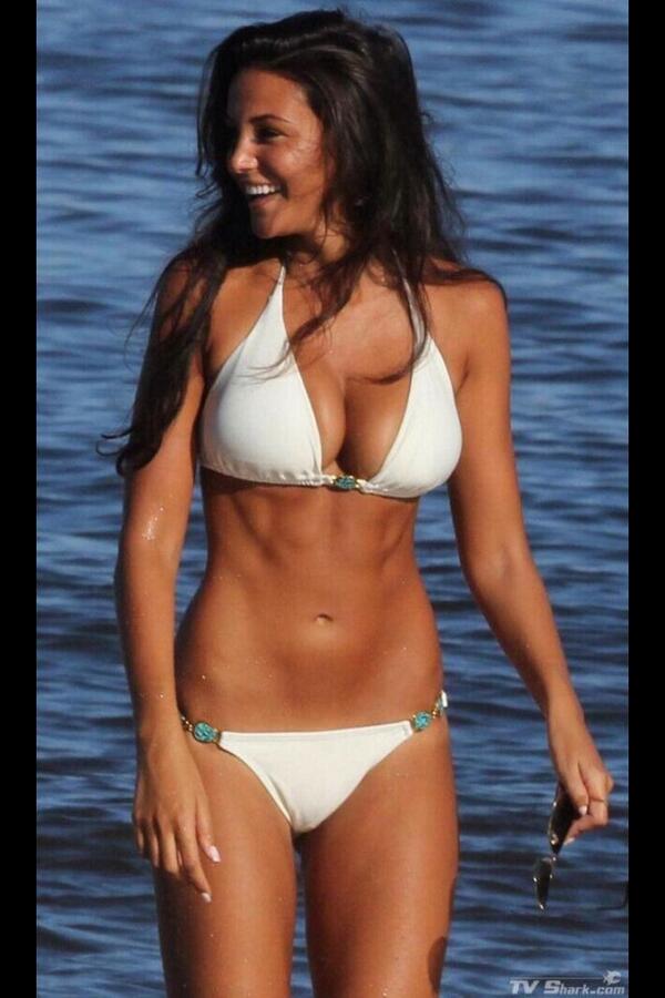 RealHotChicks1's tweet image. So speechless