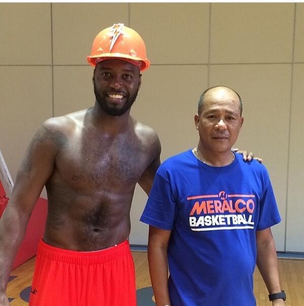 MarioWest5's tweet image. Me and @dino_56. I keep my Hard Hat on. Hard Work is in my DNA. #LetsGoBolts #HopeStillAlive #WillPower