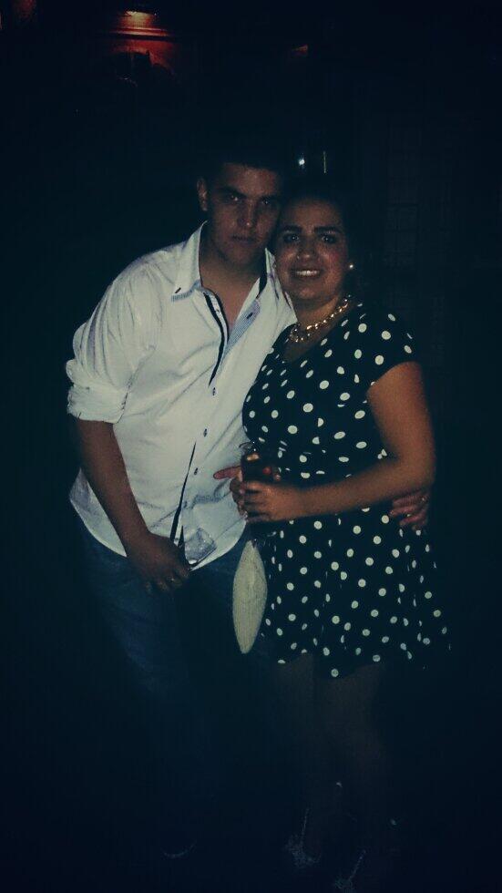 martita22's tweet photo. Mi gordo es la alegria d mi corazon y en mi corazon siempre lo voy a llevar porq es lo qe mas quiero @rapadinrapadin http://t.co/CncwhxDCTY