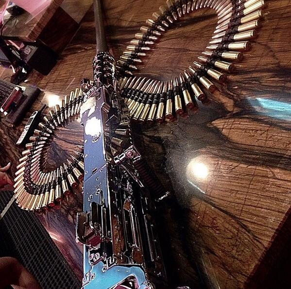 35D_Martin's tweet image. Dear Future wife, you get a ring. I should get this. #MaDeuce #2A