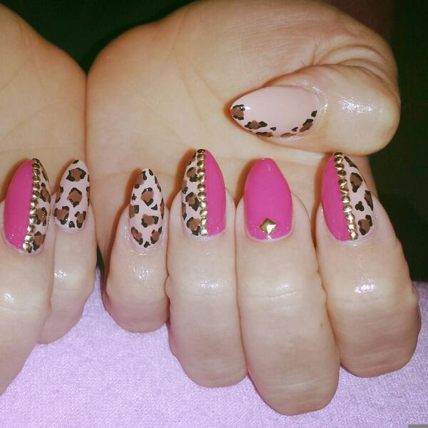 MonikaCaiger's tweet image. #pinknails #wildside is the #pinkside