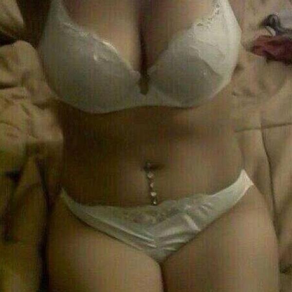 sosoa772's tweet photo. صباااح السكس http://t.co/3VQhR3lE2g