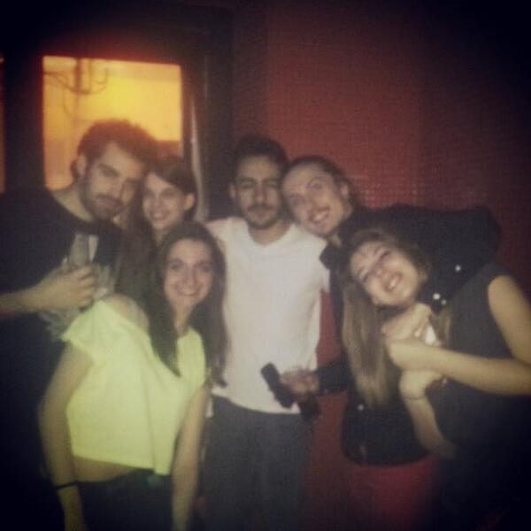 MLpimpo's tweet photo. Guapos varios! @nicofmviolin @catyviolin @innesrmg @alex_violin @polarcraken http://t.co/BH5IhifjV0