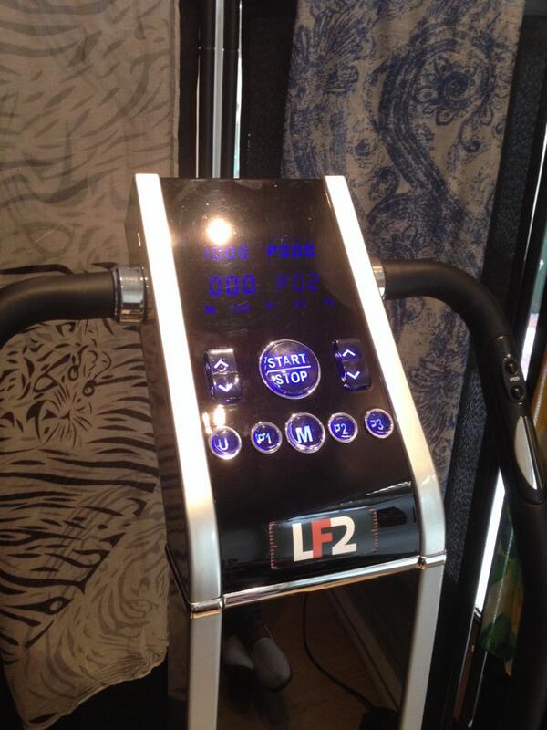 WTanning's tweet photo. Here at Westcoast Tanning Studios we offer the new sensation in weight loss the #Powerplate #LookFitBeFit http://t.co/f732SIqiVN