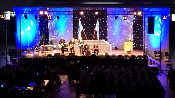 softenginefin's tweet image. Softengine performed at the graduation ceremony today! Congrats Tuomo 🎉🌸 #yo #lukio