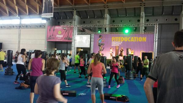 WellnessWorld2's tweet image. Chi ha voglia di tirare qualche pugno? #riminiwellness2014 #fiteducation