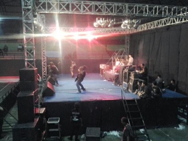 Now >> <a href="/hit_head/">HIT HEAD HARDCORE</a> on stage #SBFest