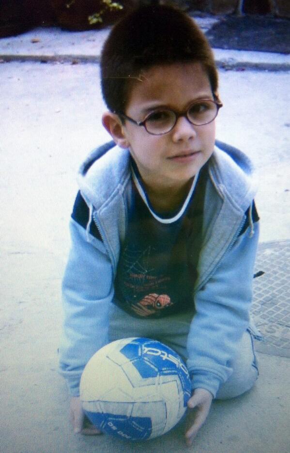 Maria_morte's tweet photo. No hay nada más bonito que tener un hermano. Muchas felicidades al mejor del mundo @diego_morte!! #HappyBirthday#15🎂🎉 http://t.co/l2rlWwURB6