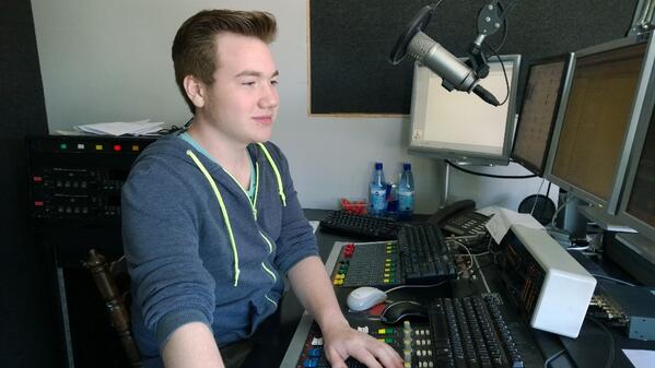 AlmereFM's tweet image. Delano in tha House #almerefm #lokaleomroep #opendag