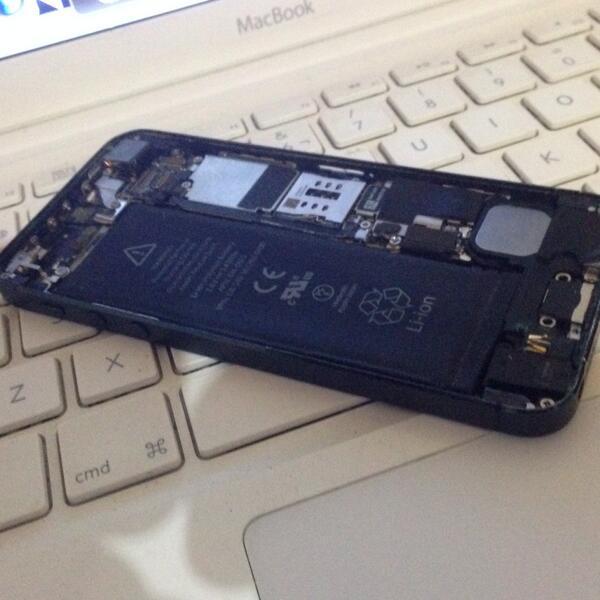 BrokenTV_'s tweet image. That’s all :) #serveron