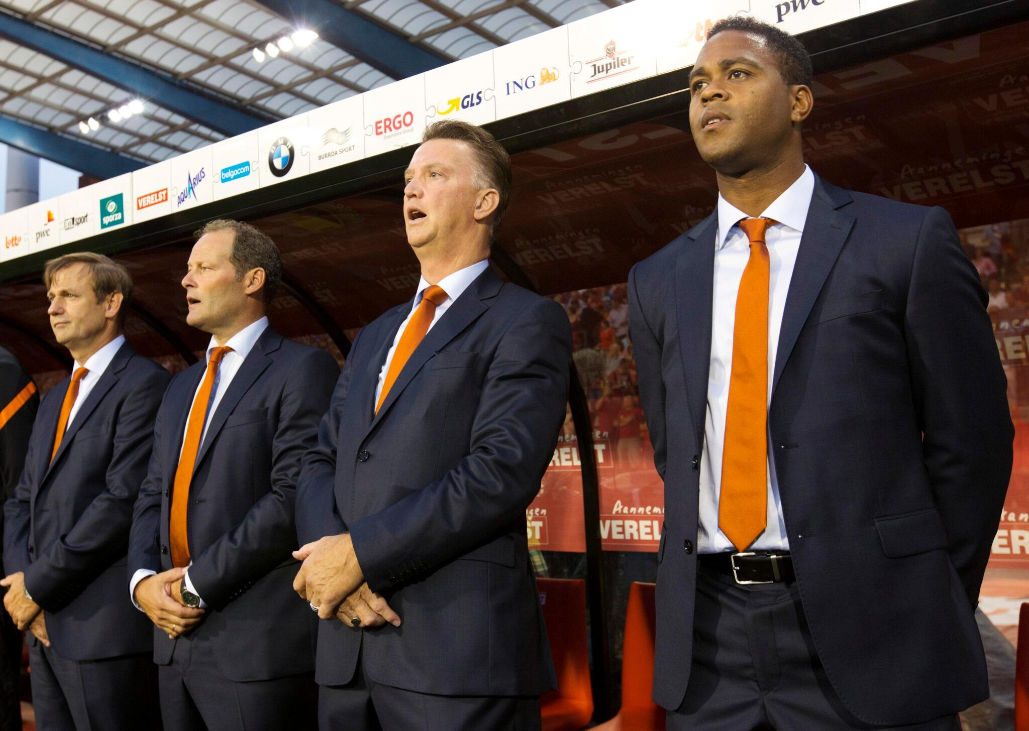 Netherlands manager Louis van Gaal and assistant coach Patrick Kluivert ...