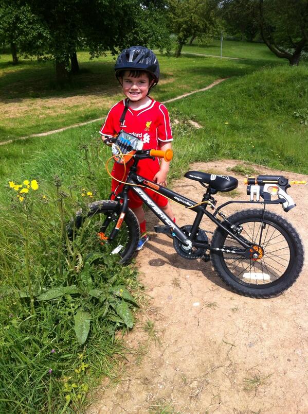 beza1988's tweet photo. Happy 5th birthday to this little maniac! ❤❤❤❤❤❤❤❤❤❤❤❤❤❤❤❤❤❤❤❤❤❤❤ http://t.co/c4e41SbZcs