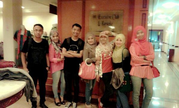 all crew 88,2 FM Hot Radio.. :)