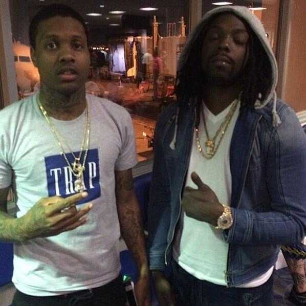 YoungAtlanta13's tweet photo. FASHION:@youngscooter w/ @lildurk_ sporting a @ZeusTRAPPIN @PieceGods "Trap" tee.Website re launching very soon. http://t.co/INlVGSc9Se
