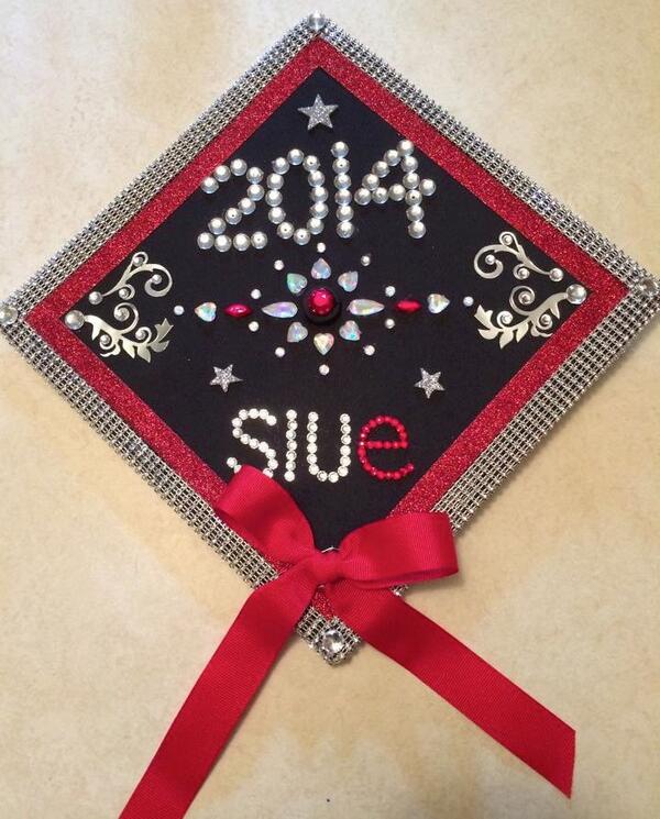 thebengilpost's tweet photo. #GradCapContest Contestant #7: Justine Hill http://t.co/RIuzZcC1Nt