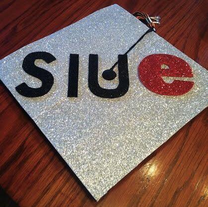 thebengilpost's tweet photo. #GradCapContest Contestant #12: @mirenakiri http://t.co/wgqeDV06AO