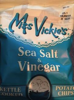 chipsofthetrade's tweet photo. Miss Vickie's Sea Salt &amp; Vinegar. Bad crunch. Weak flavor. Seems like a @LAYS attempt at kettle. 3/10 http://t.co/sLSnkd9ihr