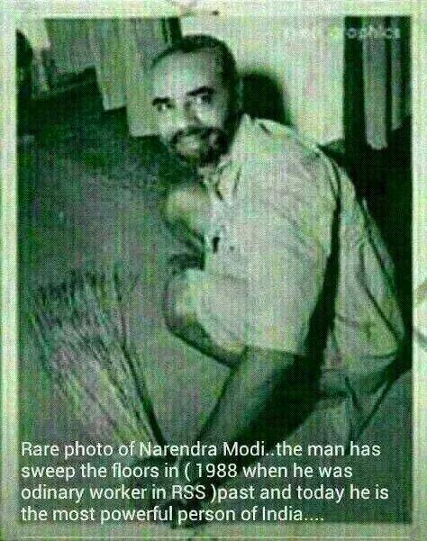 PerfectSrinivas's tweet photo. #ModiCabinet #ModiAt7RCR #modifiedkashi #BJP #IndiaDecides2014 http://t.co/oLAYYyNBwD