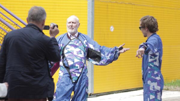 93. sērijā:Leo izaicina likteni aerodiumā. Indulis: "Leo, Tu izskaties pēc supermeņa pensijā!" tinyurl.com/qegr7eq